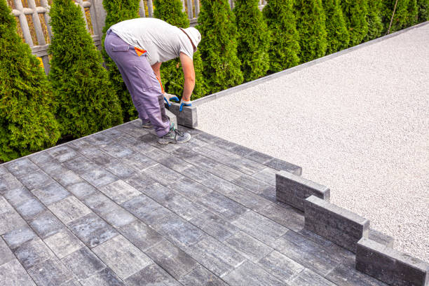 Best Driveway Paving Contractor  in Grinnell, IA